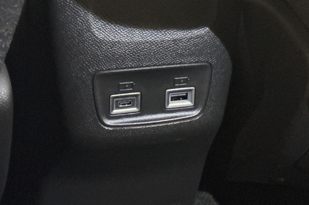 Peugeot 2008 (HFN52X) met abonnement