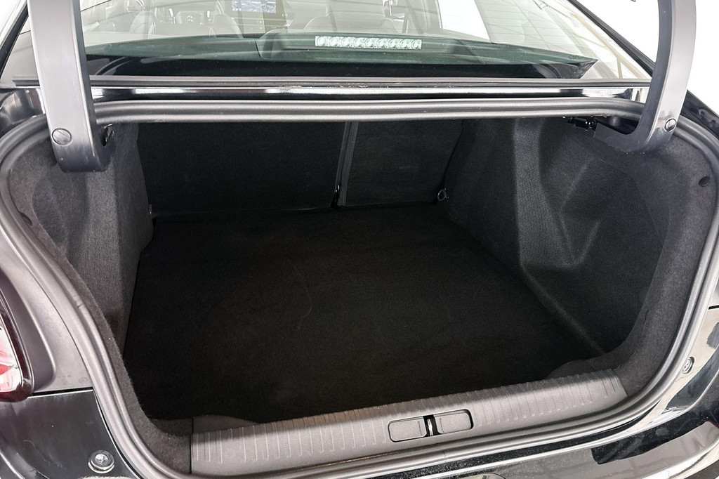 Citroën Ë-C4 (T252JZ) met abonnement