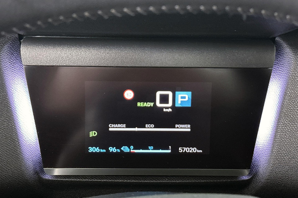 Citroën Ë-C4 (T252JZ) met abonnement
