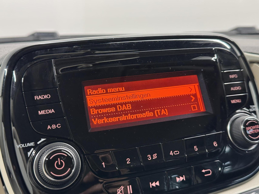 Fiat 500 (J597BX) met abonnement