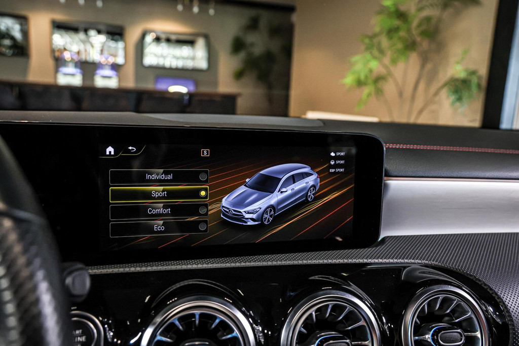 Mercedes-Benz CLA-Klasse (R191DD) met abonnement