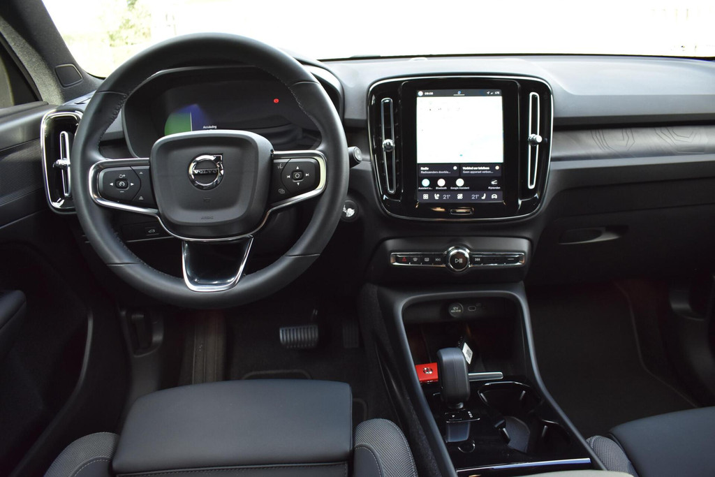 Volvo XC40 (R916BT) met abonnement