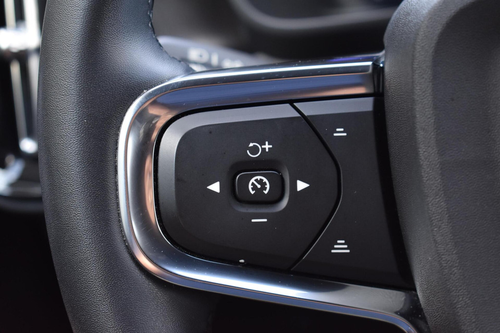 Volvo XC40 (R916BT) met abonnement
