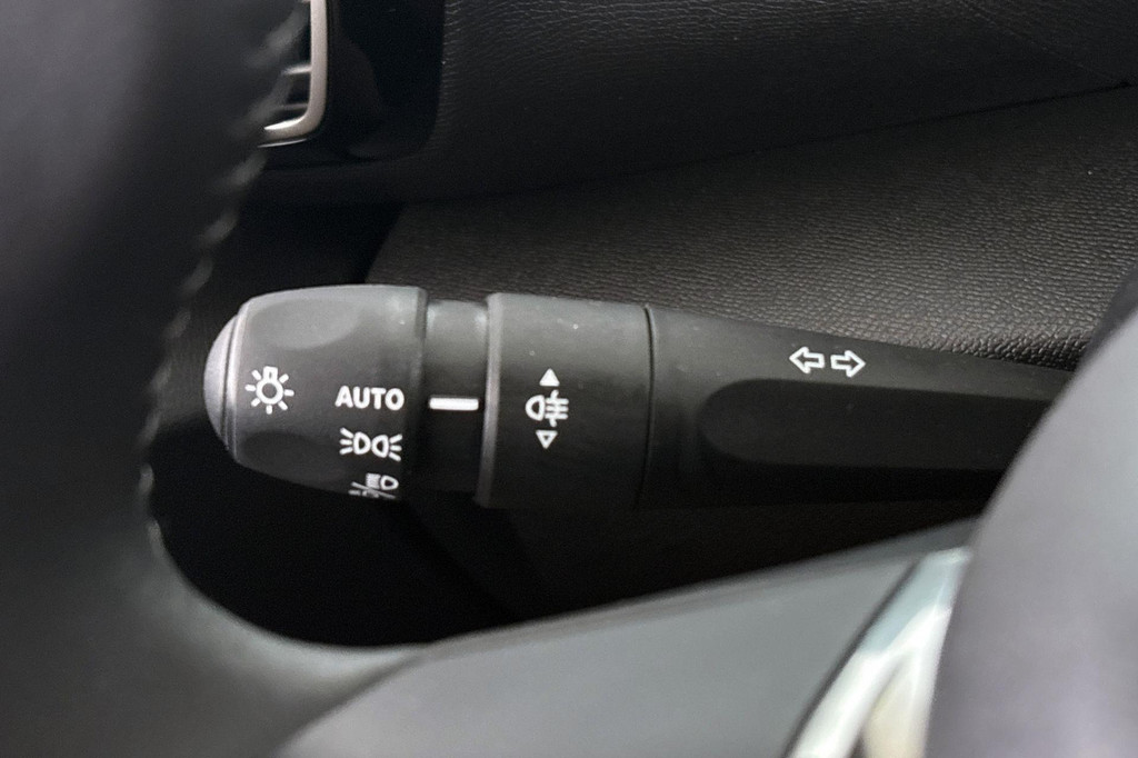 Citroën Ë-C4 (GFG95X) met abonnement