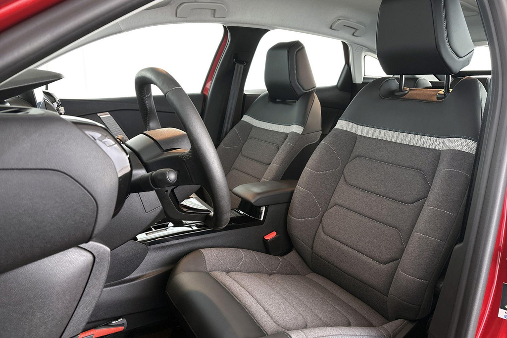 Citroën Ë-C4 (GFG95X) met abonnement