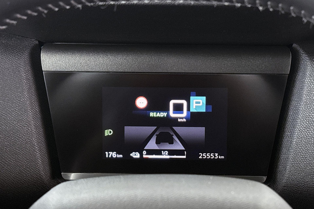 Citroën Ë-C4 (X699TZ) met abonnement