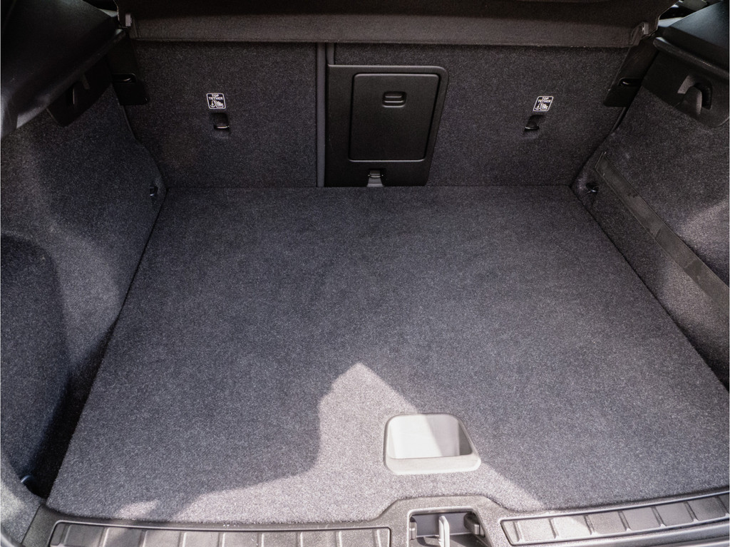 Volvo XC40 (K906JD) met abonnement