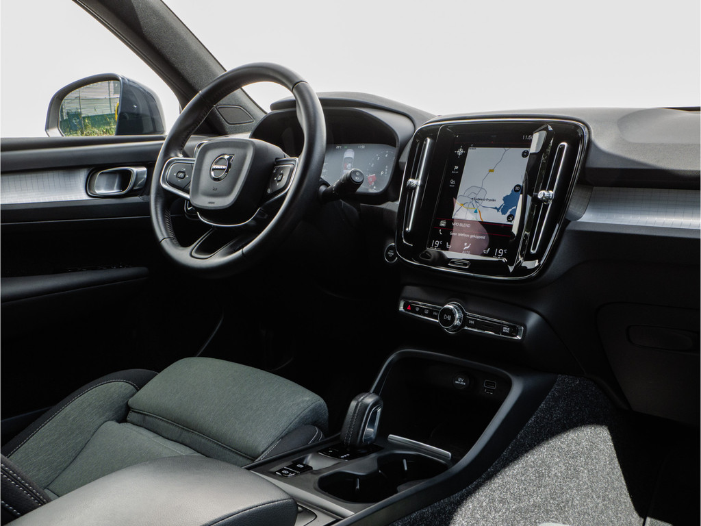 Volvo XC40 (K906JD) met abonnement