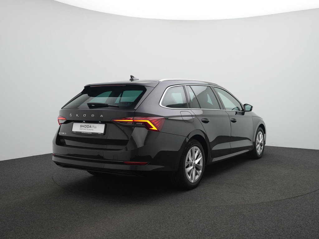ŠKODA Octavia (J795BL) met abonnement