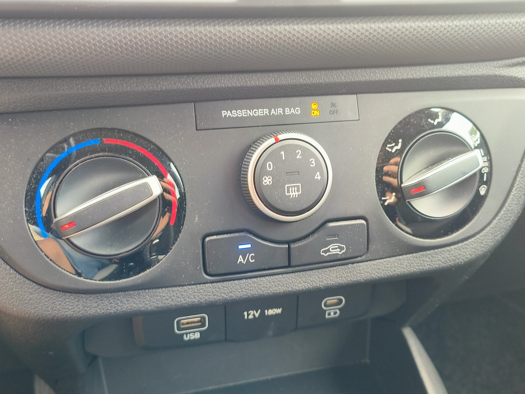 Hyundai i10 (KSK31V) met abonnement