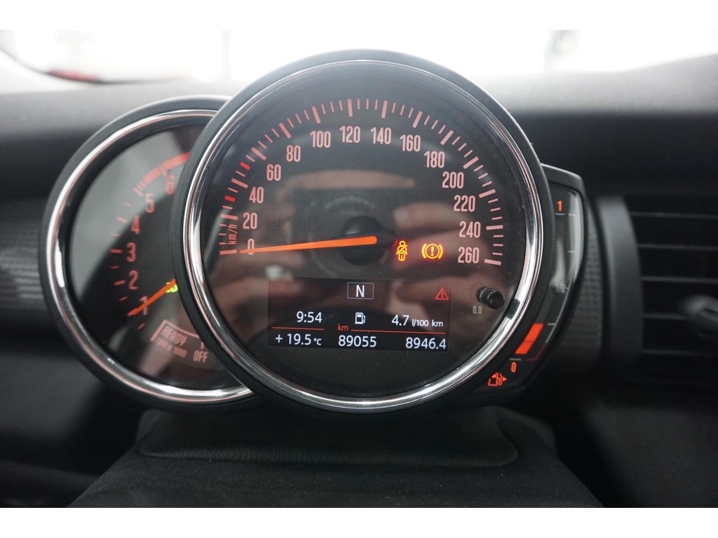 MINI Mini (SB258R) met abonnement