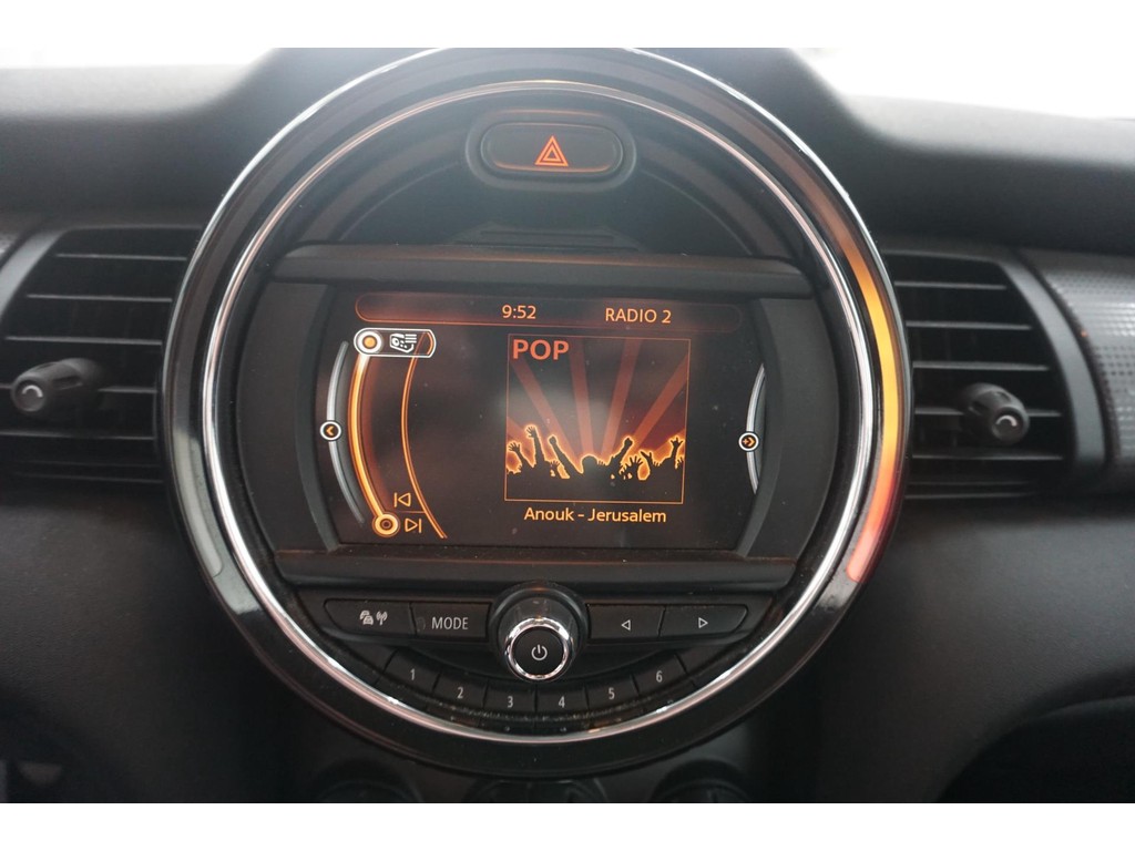 MINI Mini (SB258R) met abonnement