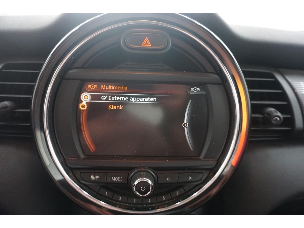 MINI Mini (SB258R) met abonnement