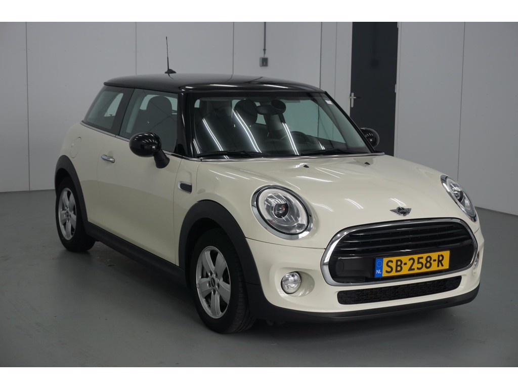 MINI Mini (SB258R) met abonnement