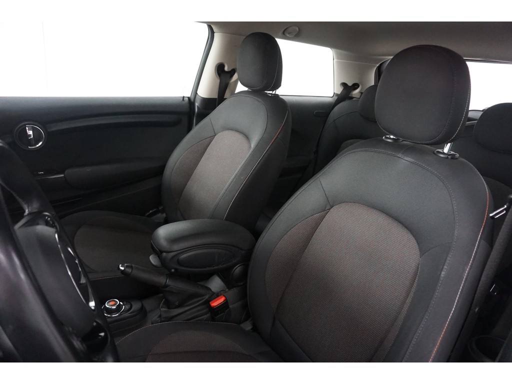 MINI Mini (SB258R) met abonnement