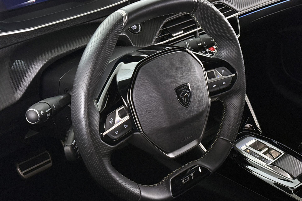 Peugeot e-208 (KSL62H) met abonnement