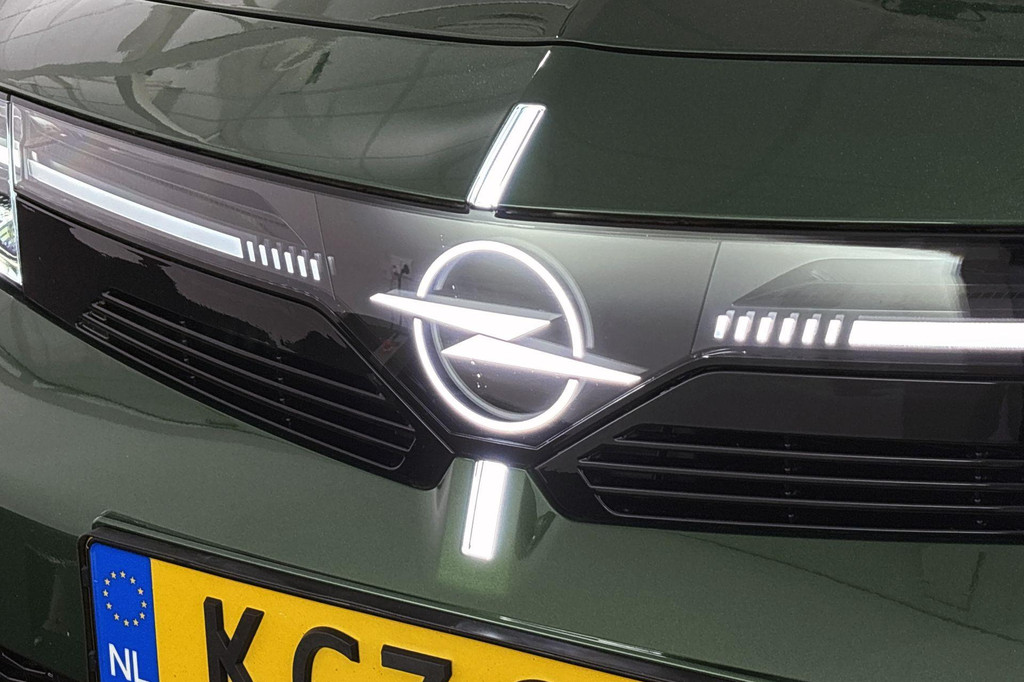 Opel Astra (KGZ34T) met abonnement