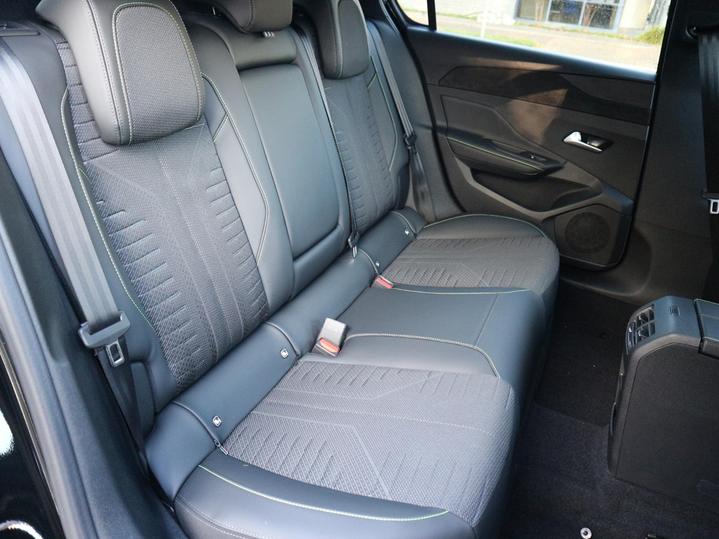 Peugeot 308 (KGZ37T) met abonnement