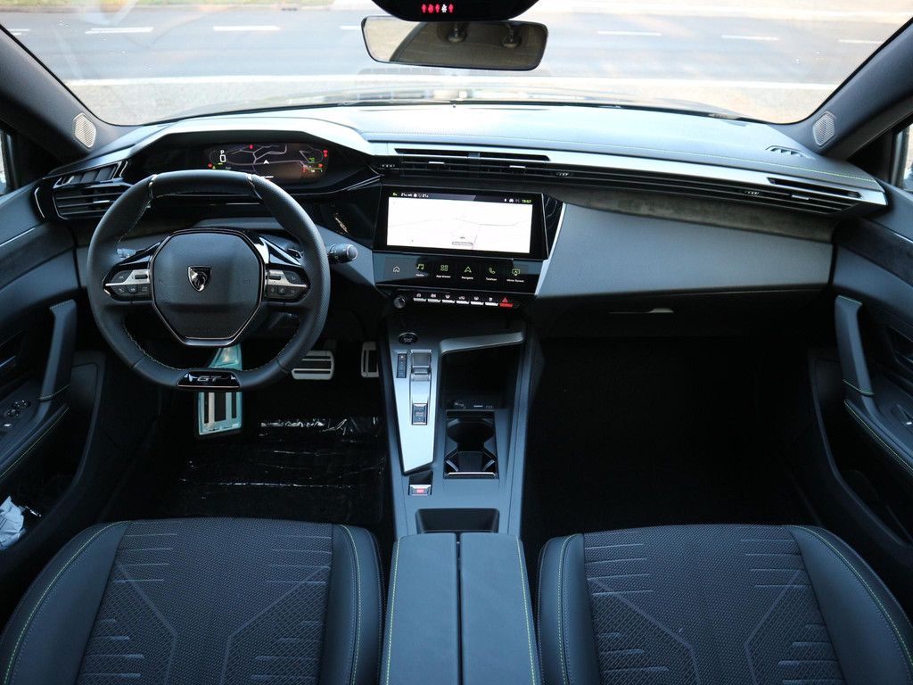 Peugeot 308 (KGZ37T) met abonnement