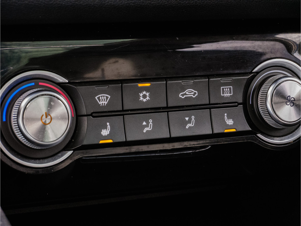 MG ZS-EV (K888JB) met abonnement