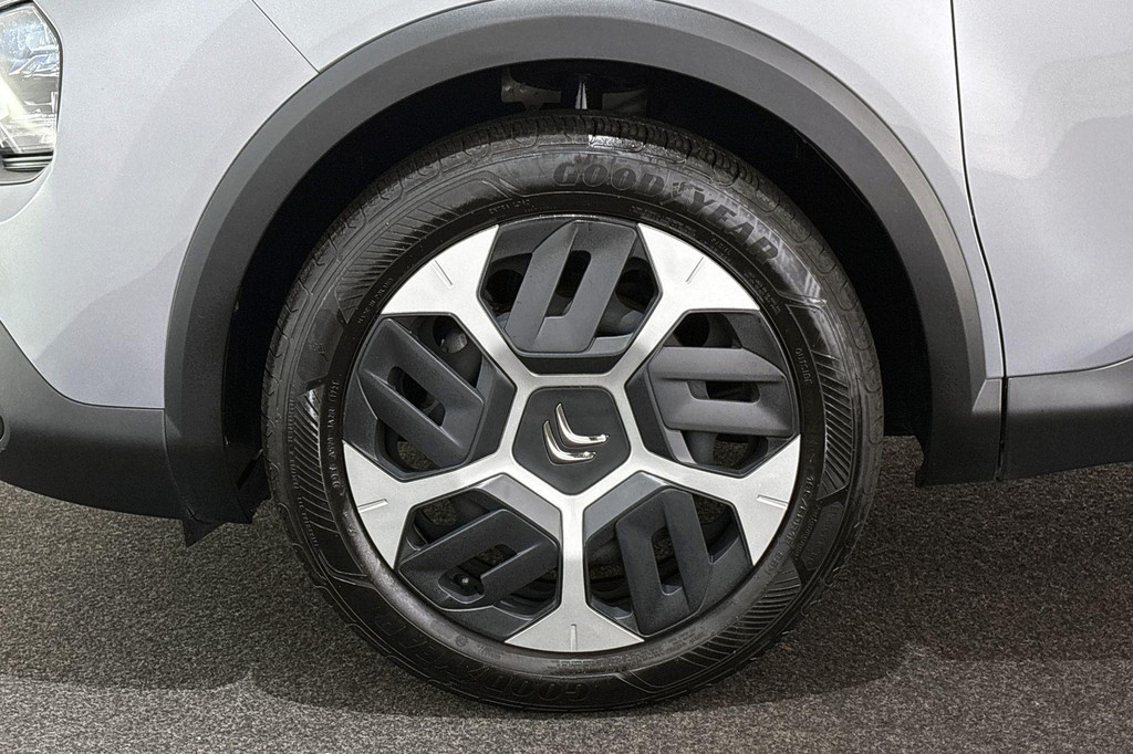 Citroën C4 (N996BZ) met abonnement