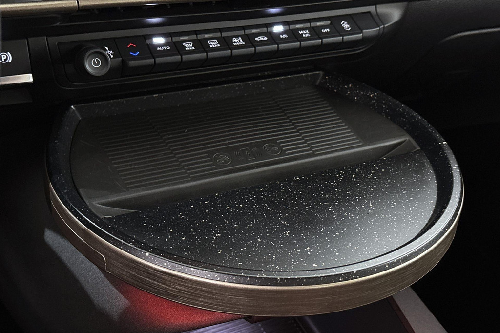 Lancia Ypsilon (HRH46H) met abonnement