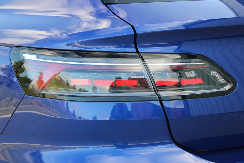 Volkswagen Arteon Shooting Brake (KSJ45K) met abonnement