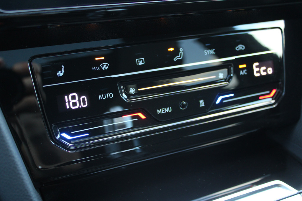 Volkswagen Arteon Shooting Brake (KSJ45K) met abonnement
