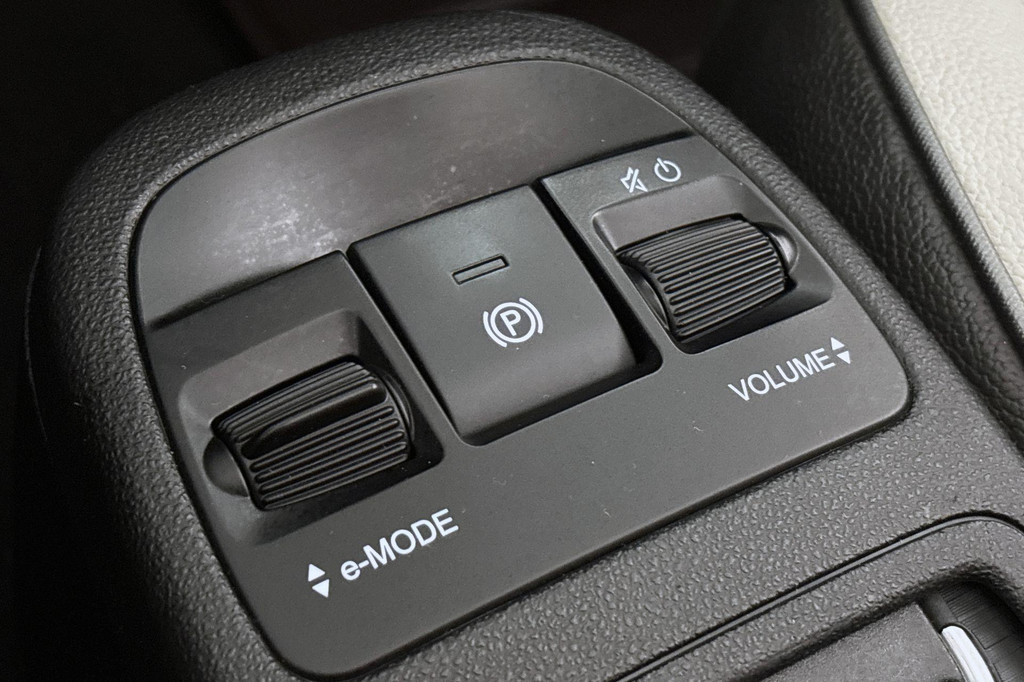 Fiat 500C (KKT26P) met abonnement