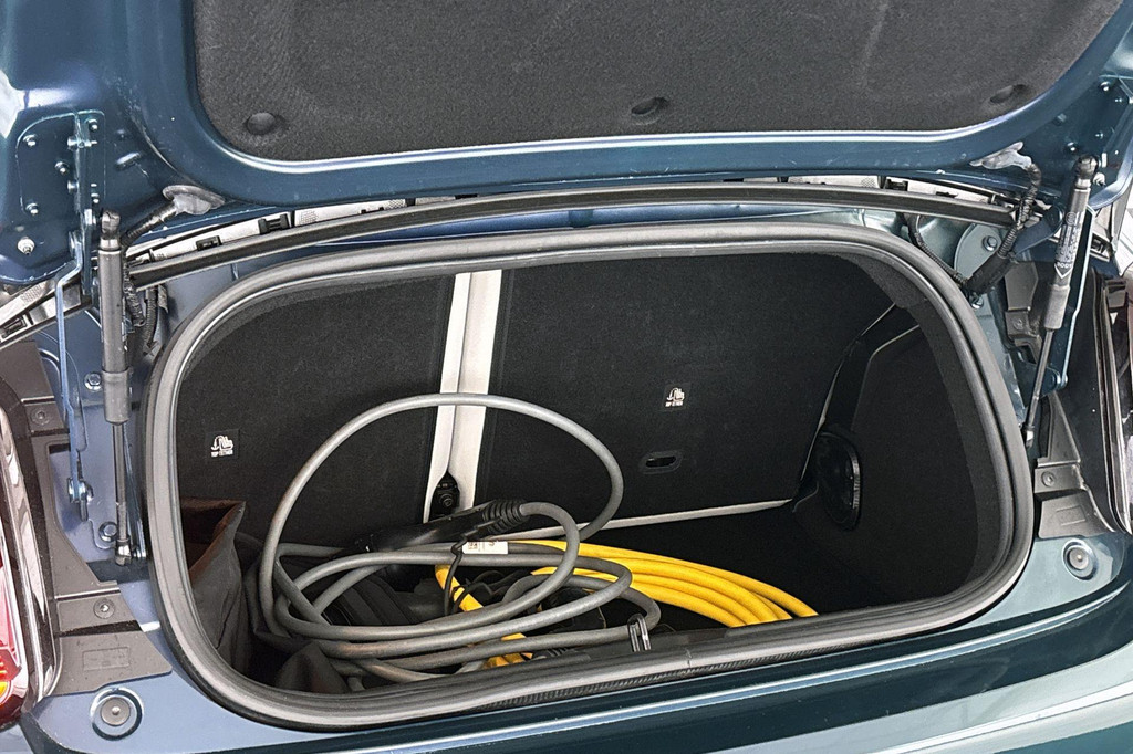 Fiat 500C (KKT26P) met abonnement