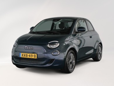 Fiat 500e (KRB49B) met auto abonnement