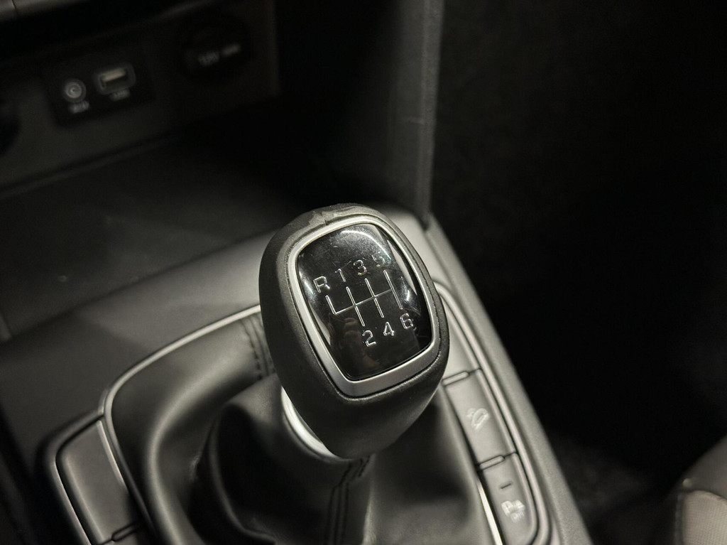 Hyundai Kona (H101VJ) met abonnement