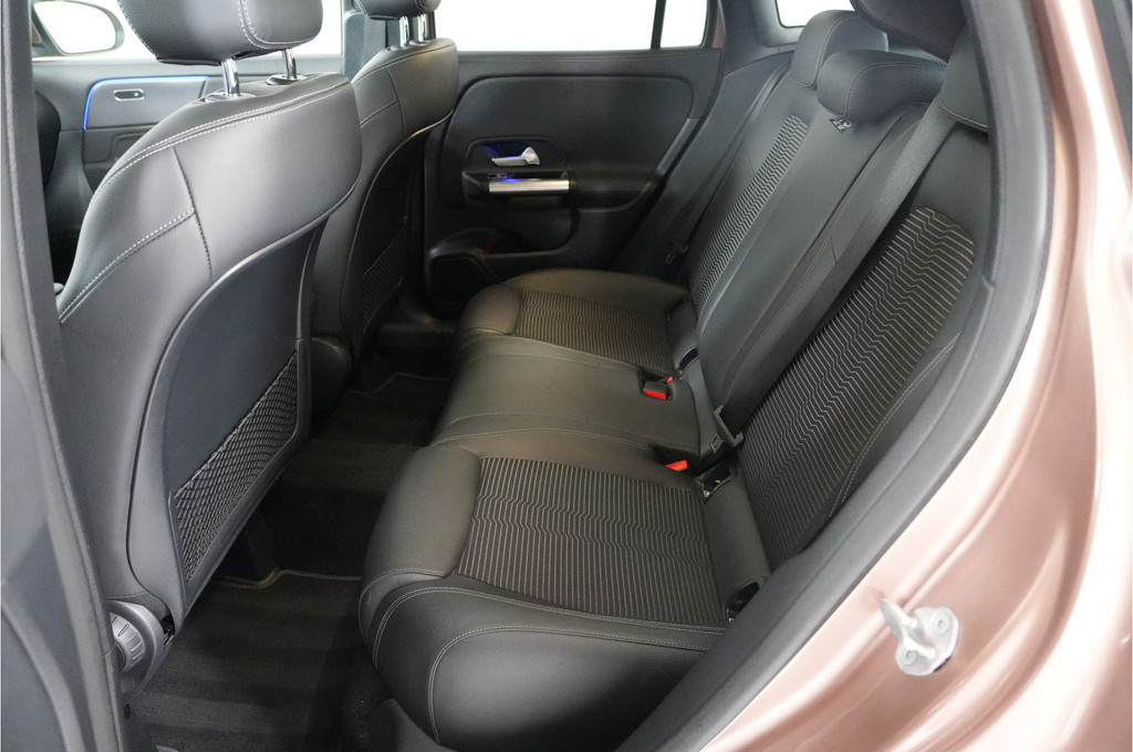 Mercedes-Benz GLA (KSV04V) met abonnement