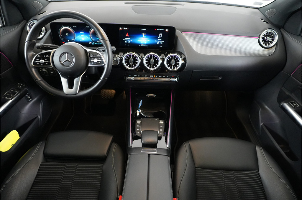 Mercedes-Benz GLA (KSV04V) met abonnement