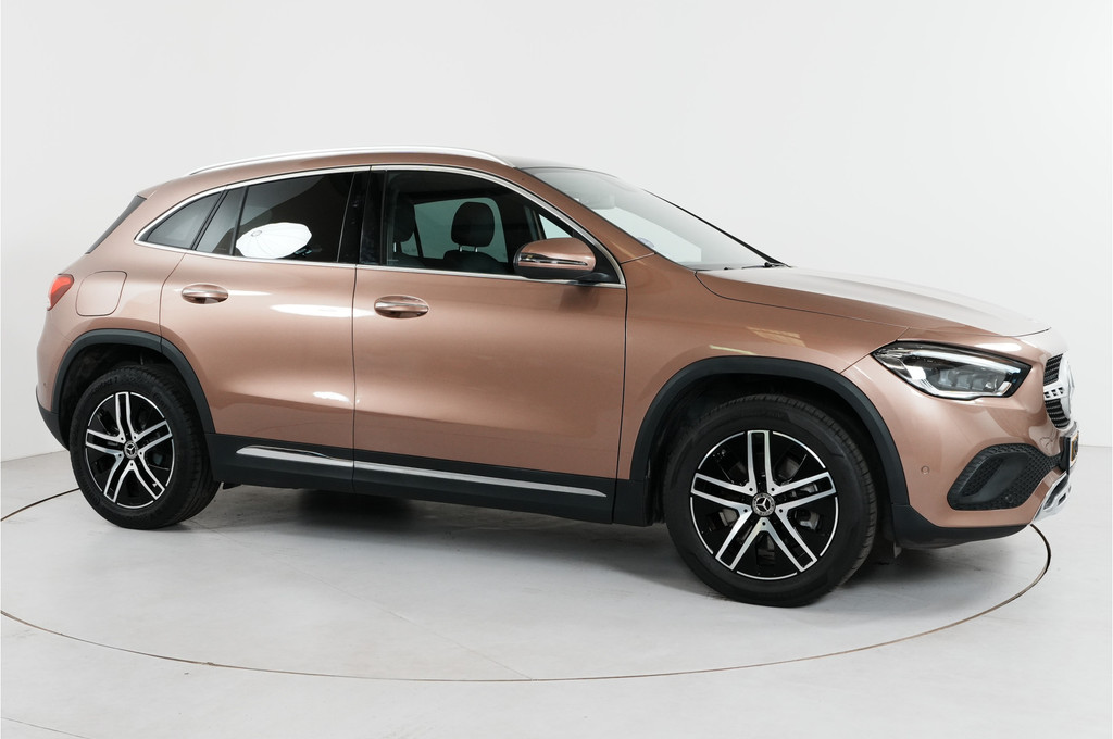 Mercedes-Benz GLA (KSV04V) met abonnement