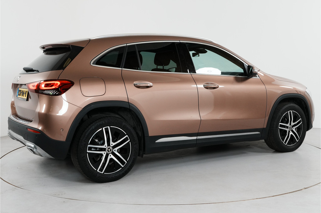 Mercedes-Benz GLA (KSV04V) met abonnement