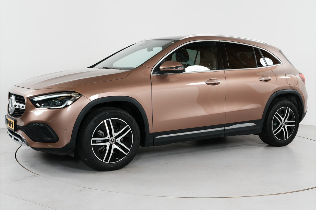 Mercedes-Benz GLA (KSV04V) met abonnement