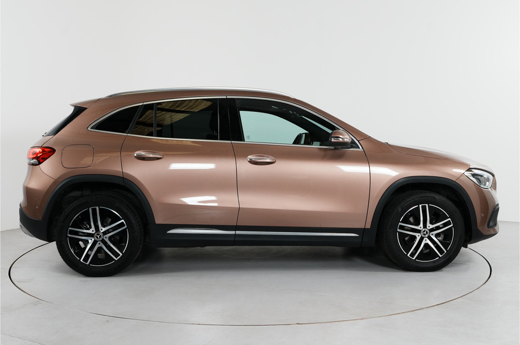 Mercedes-Benz GLA (KSV04V) met abonnement