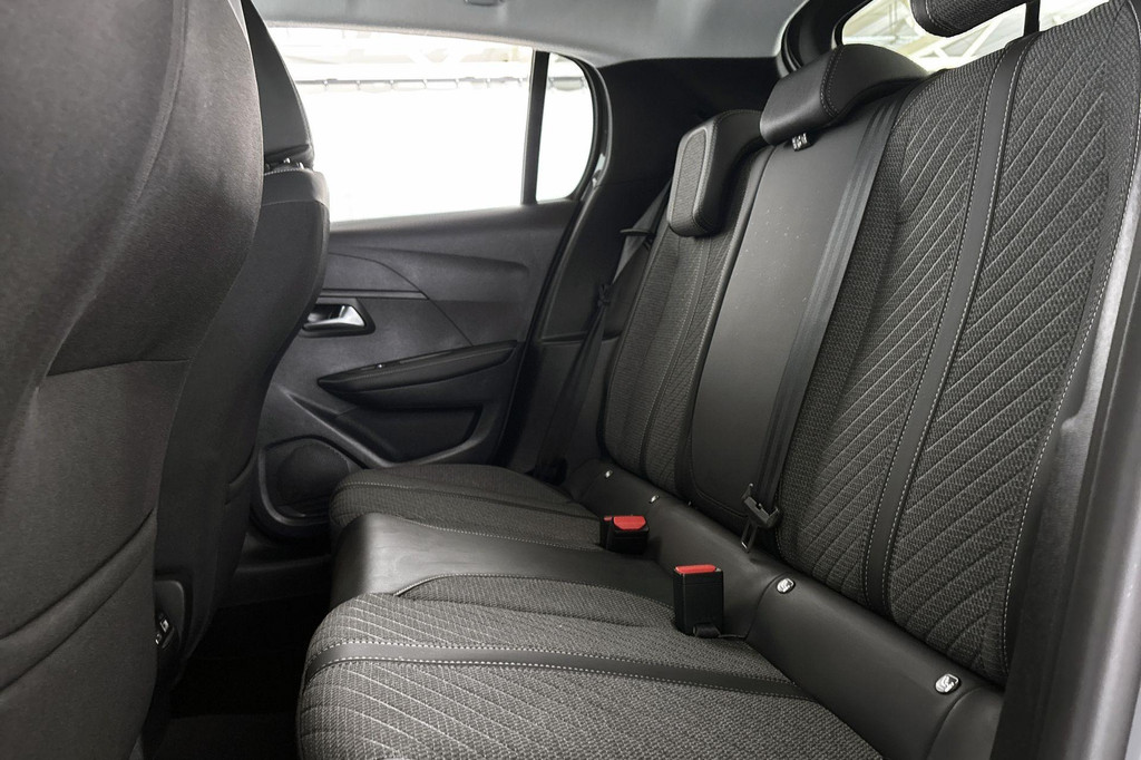 Peugeot 208 (HPS01T) met abonnement
