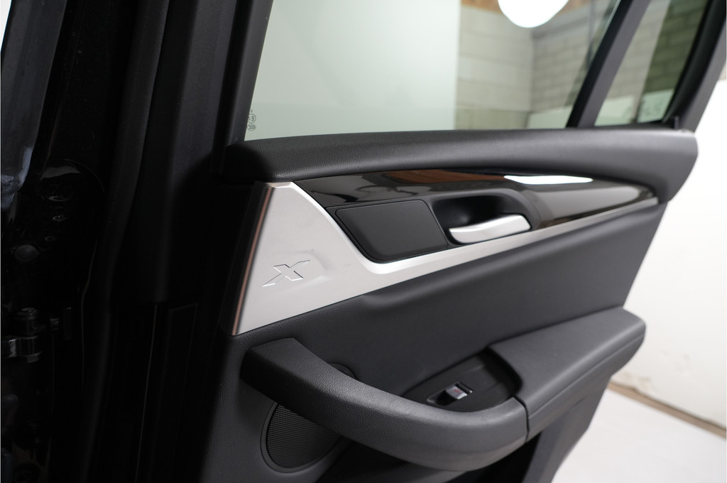 BMW X3 (KSV14R) met abonnement