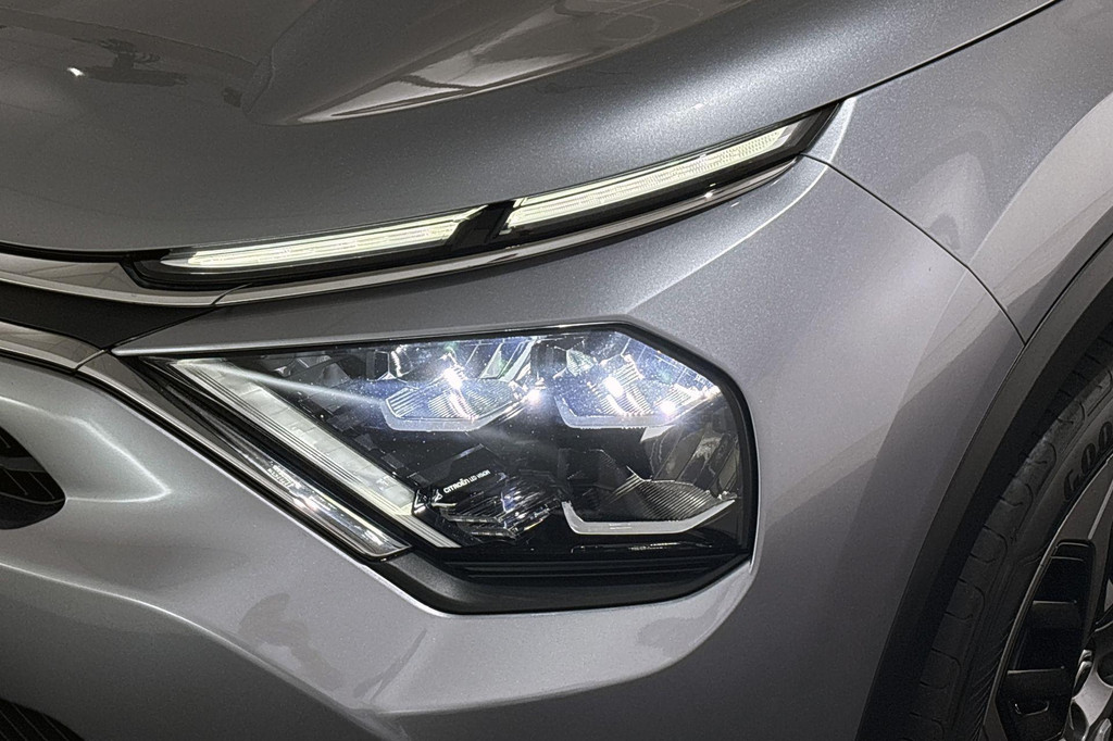 Citroën Ë-C4 (Z308FR) met abonnement