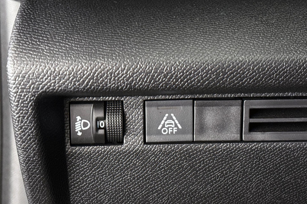 Citroën Ë-C4 (Z308FR) met abonnement