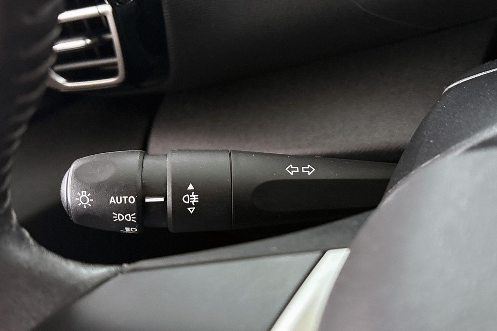 Citroën C4 (Z119JX) met abonnement