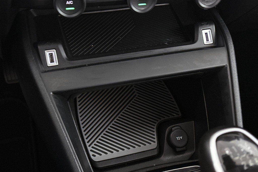 Citroën C4 (Z119JX) met abonnement