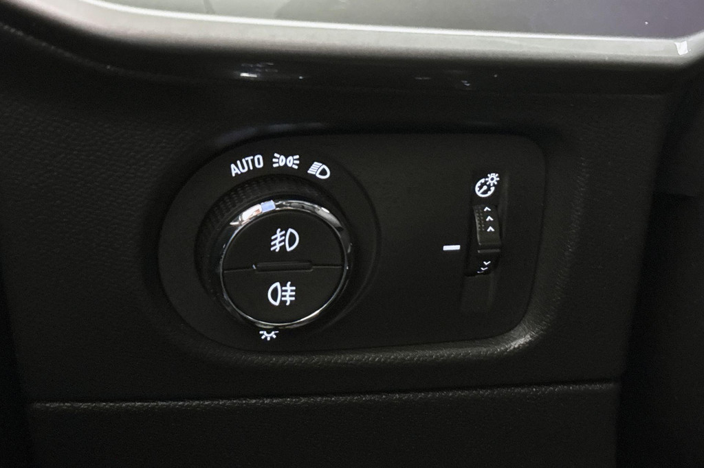 Opel Mokka (KSR88Z) met abonnement
