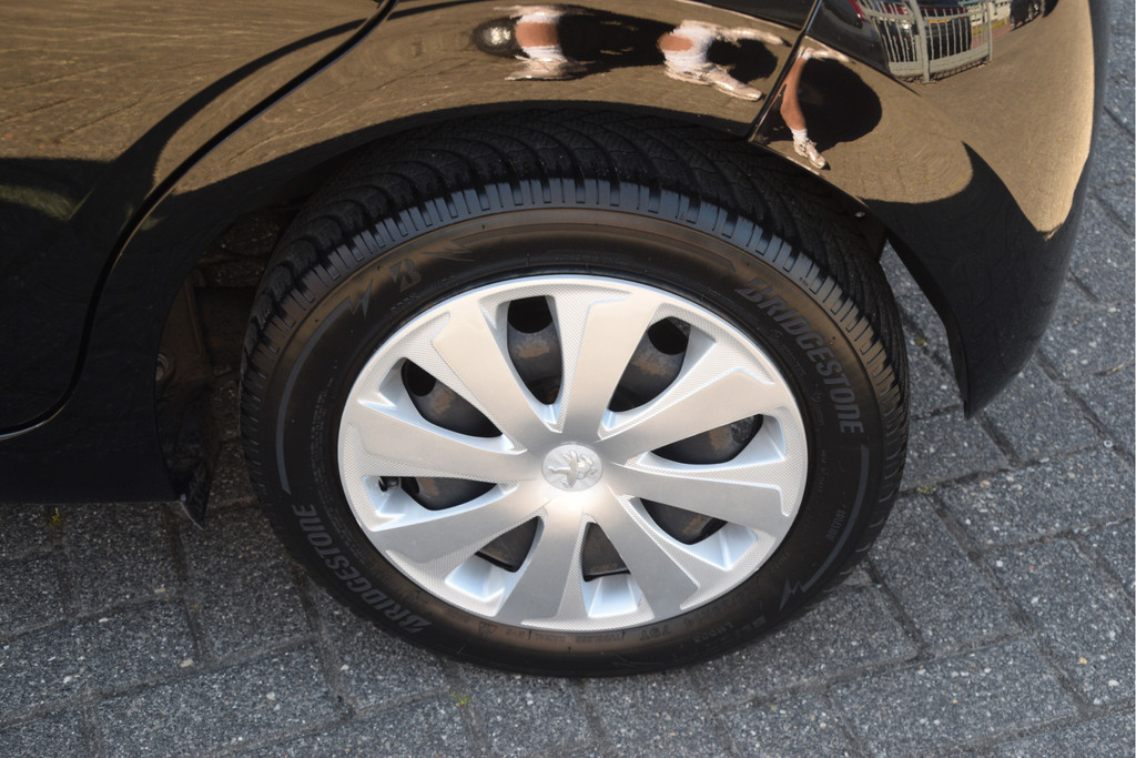 Peugeot 108 (N533TB) met abonnement