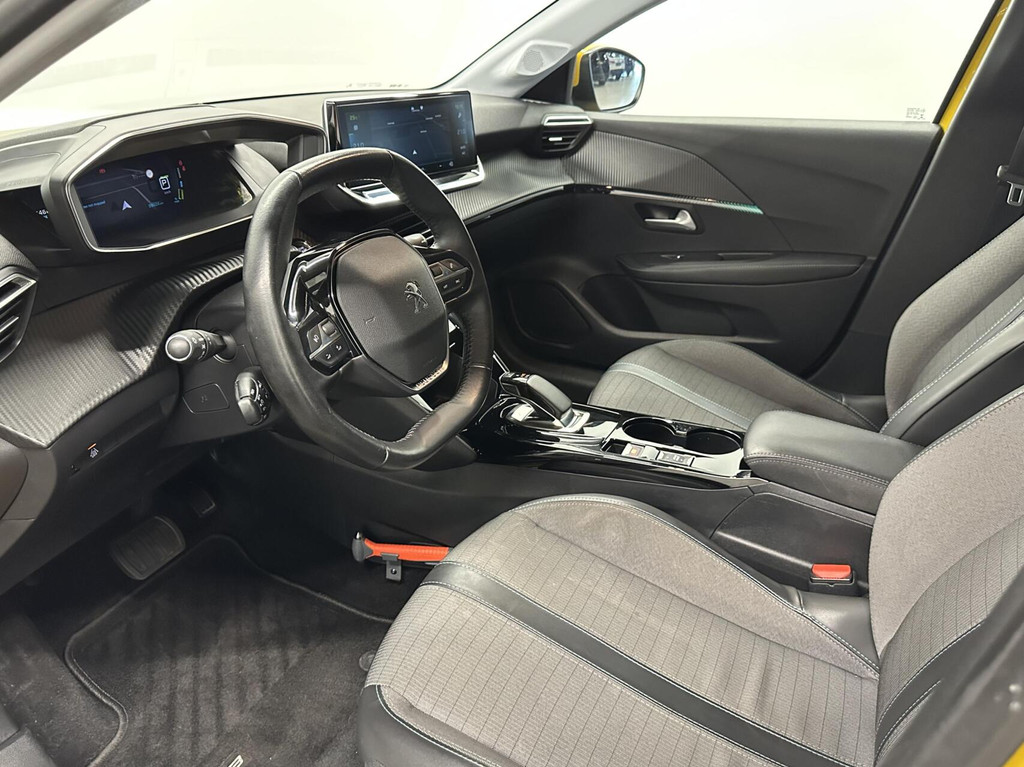 Peugeot e-208 (L028RN) met abonnement
