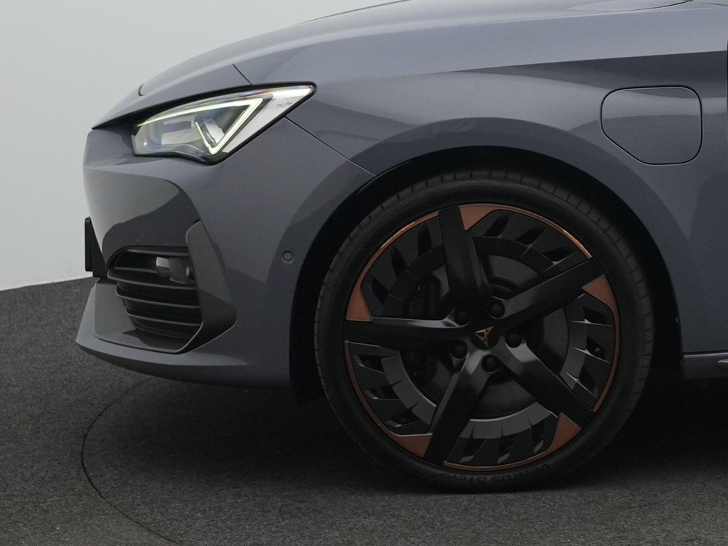 CUPRA Leon Sportstourer (HLV30K) met abonnement