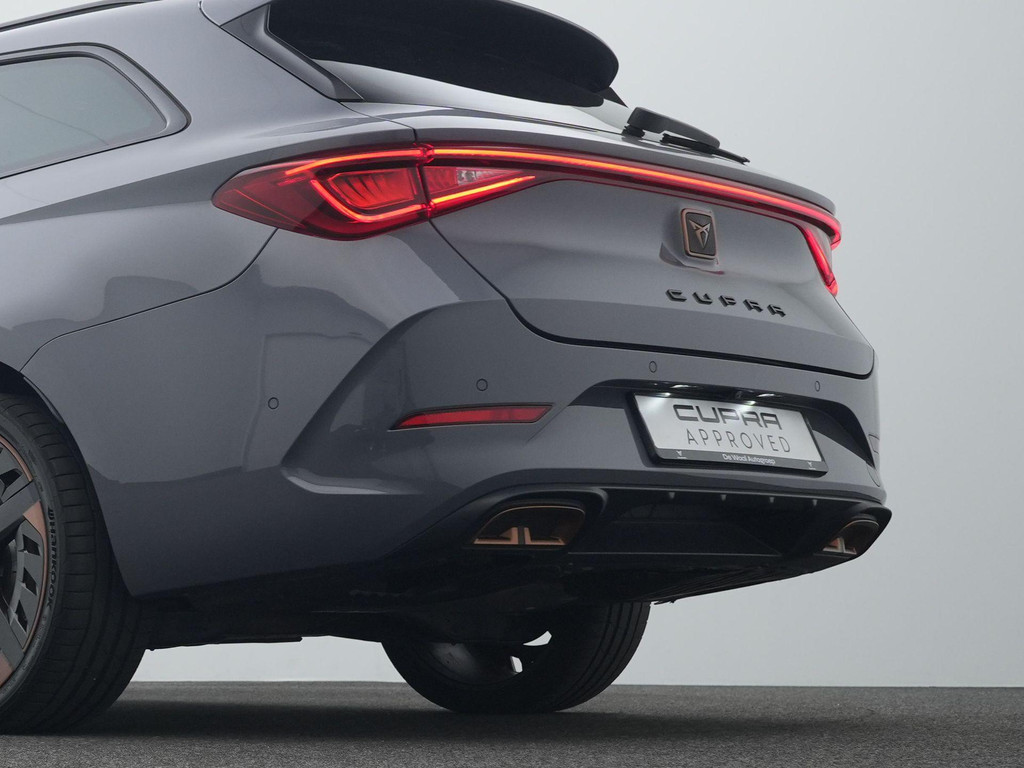 CUPRA Leon Sportstourer (HLV30K) met abonnement