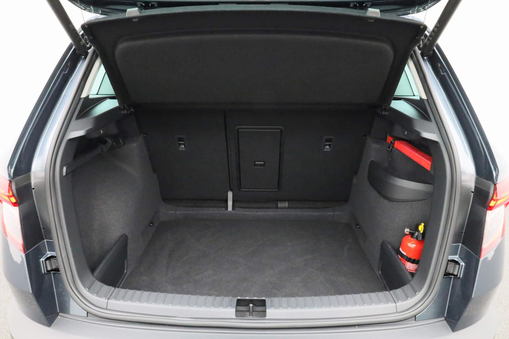 ŠKODA Karoq (S352HX) met abonnement